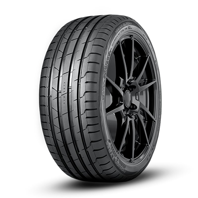 Летняя шина Nokian Tyres Hakka Black 2 255/40 R18 99Y