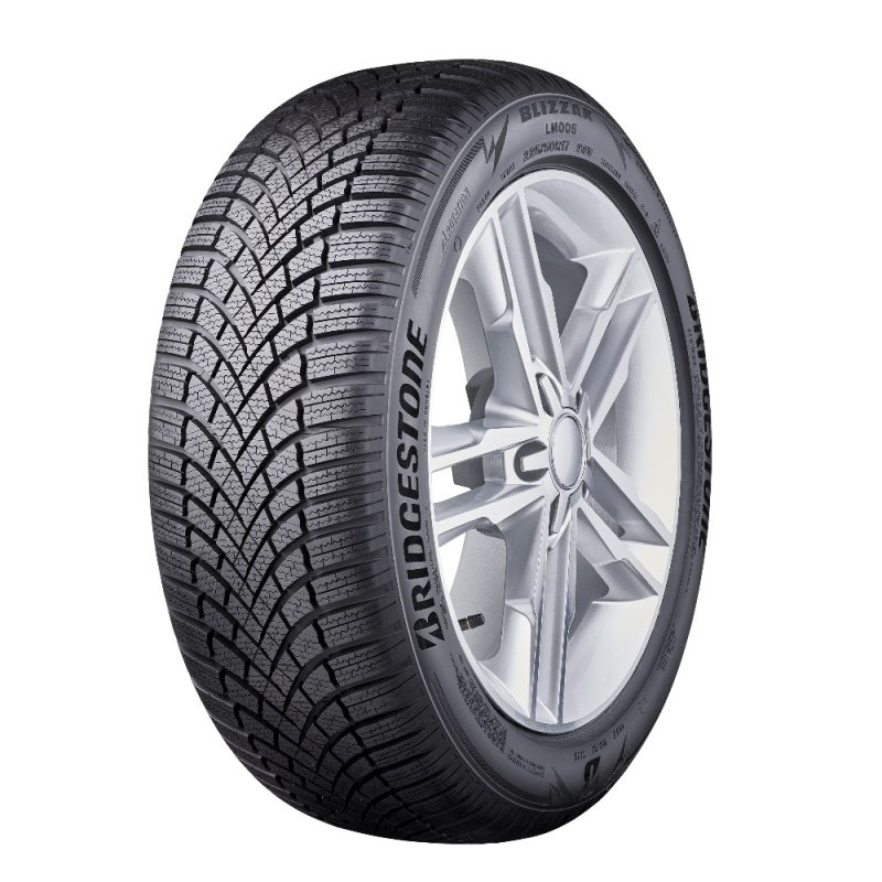 Зимняя шина Bridgestone Blizzak LM005 245/45 R18 100V